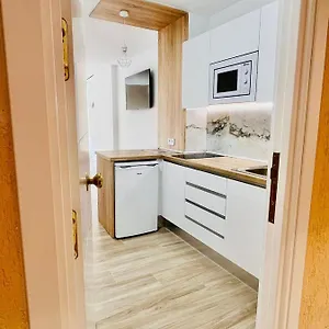  Apartamento Moderno Y Nuevo Apartamento Playa España